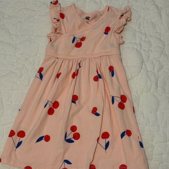 Tea collection size 4T good condition - Picture 1 of 2